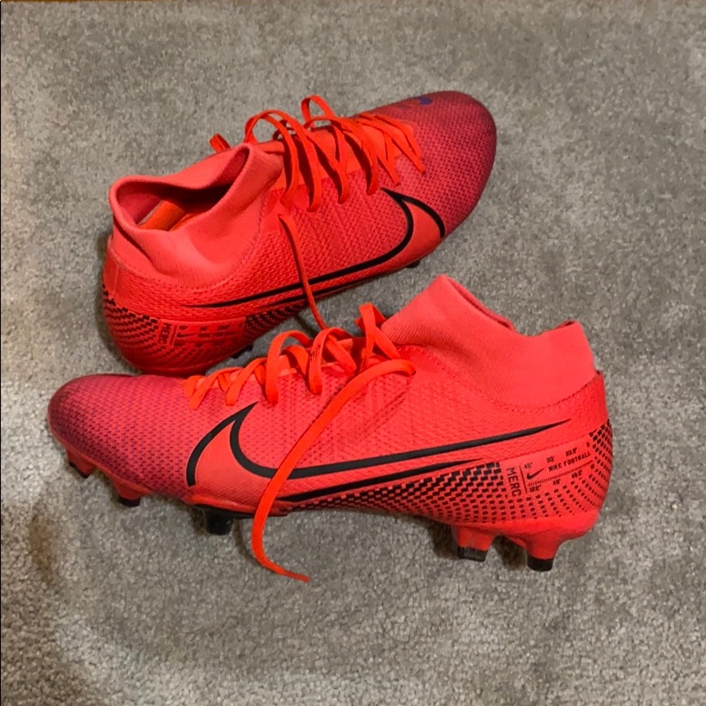 Nike Mercurial Superfly 7 Academy FG Soccer Cleat